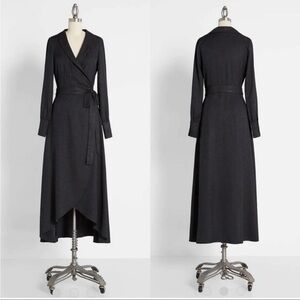 Modcloth Classic Black hi/low Long Sleeve Dress size medium